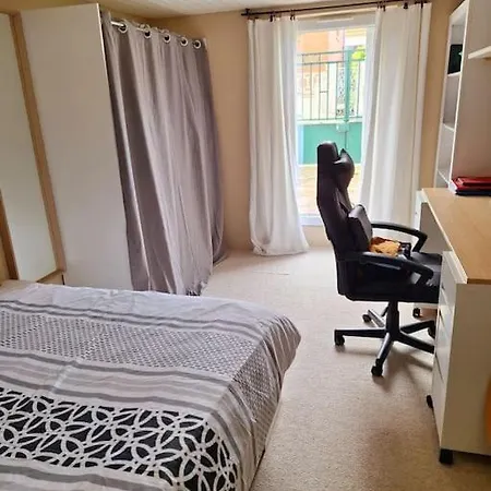 Coeur Piscine Et Villa *