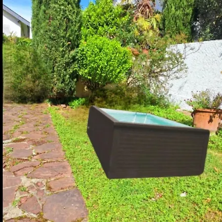 Coeur Piscine Et Villa